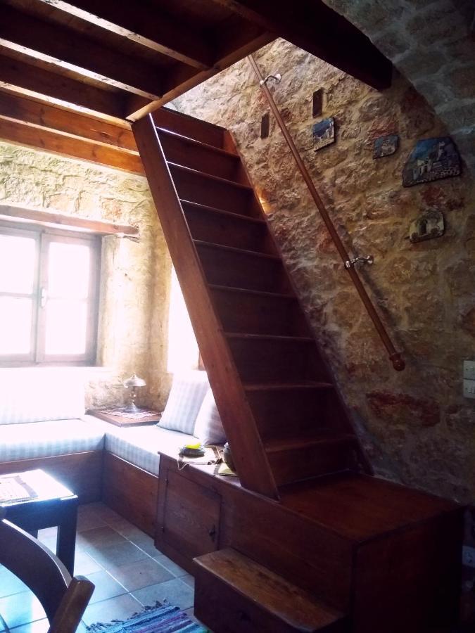 Rosalia Apartments Халки Экстерьер фото